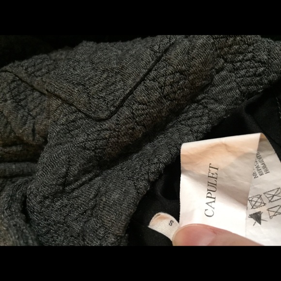 Capulet Jacket - Picture 4 of 4